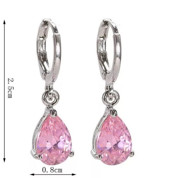 New Womens Ruby Cubic Zirconia Leverback Earrings - Picture 3 of 3